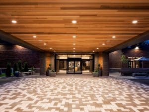 Delta Hotels by Marriott Minneapolis Northeast Grand Entry Area