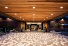 Delta Hotels by Marriott Minneapolis Northeast Grand Entry Area